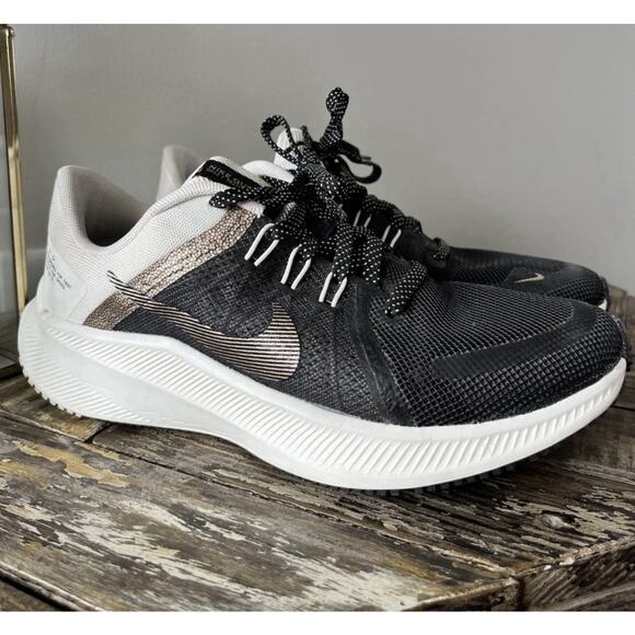 Nike Quest Premium DA8723 Black Gold Running Shoes Womens Size 10 - Picture 9 of 11